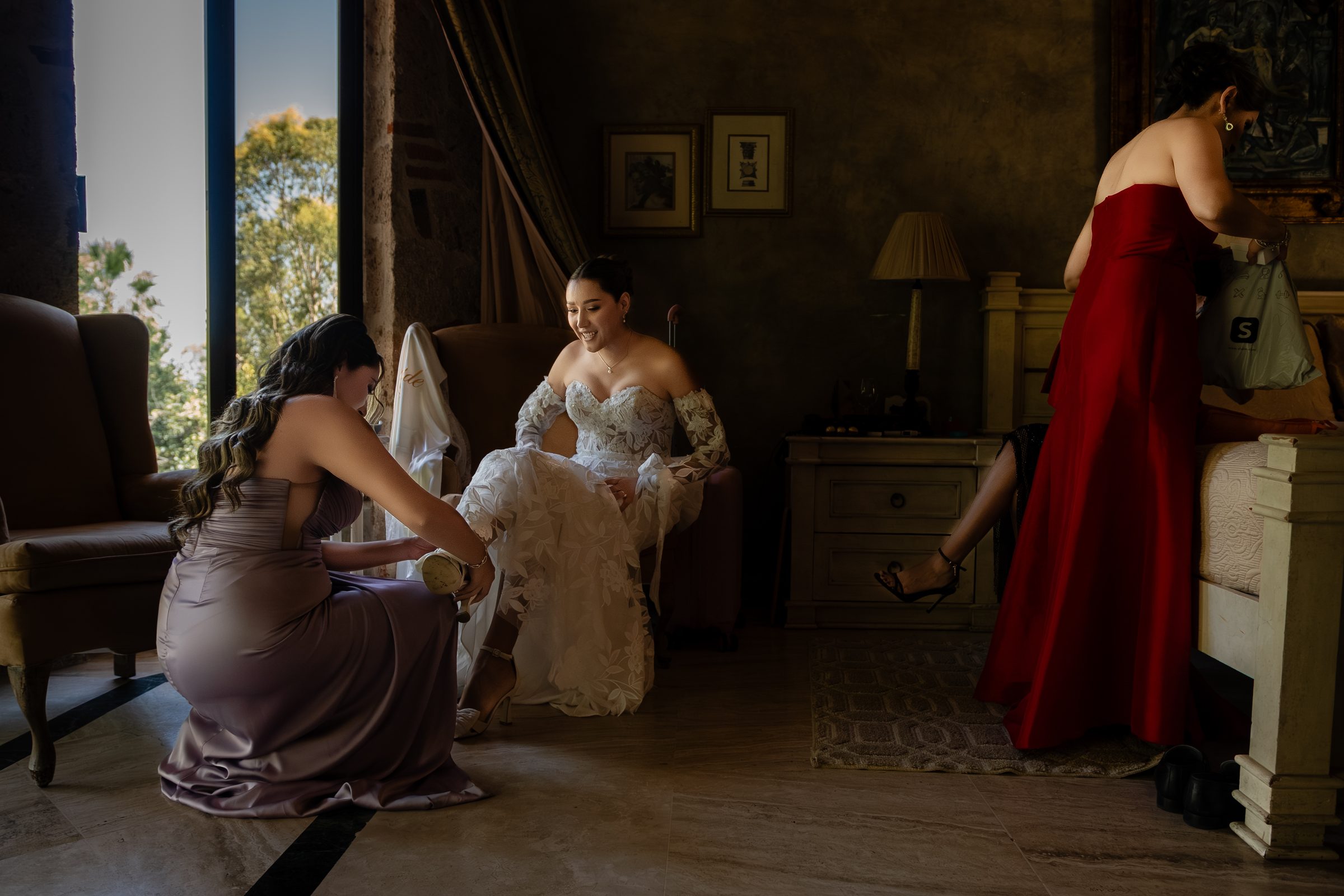 Preparativos de la novia antes de la ceremonia